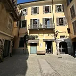 Palazzo Gamba Denti By Gottschalk Lägenhet *