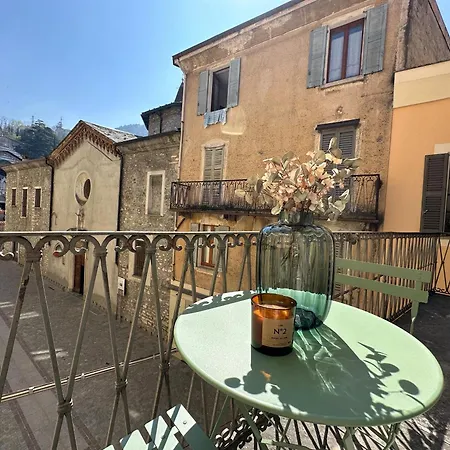 Appartamento Palazzo Gamba Denti *